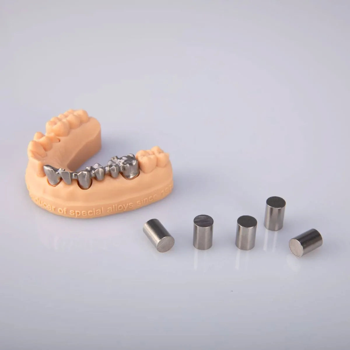 Magnum Clarum Mesa
